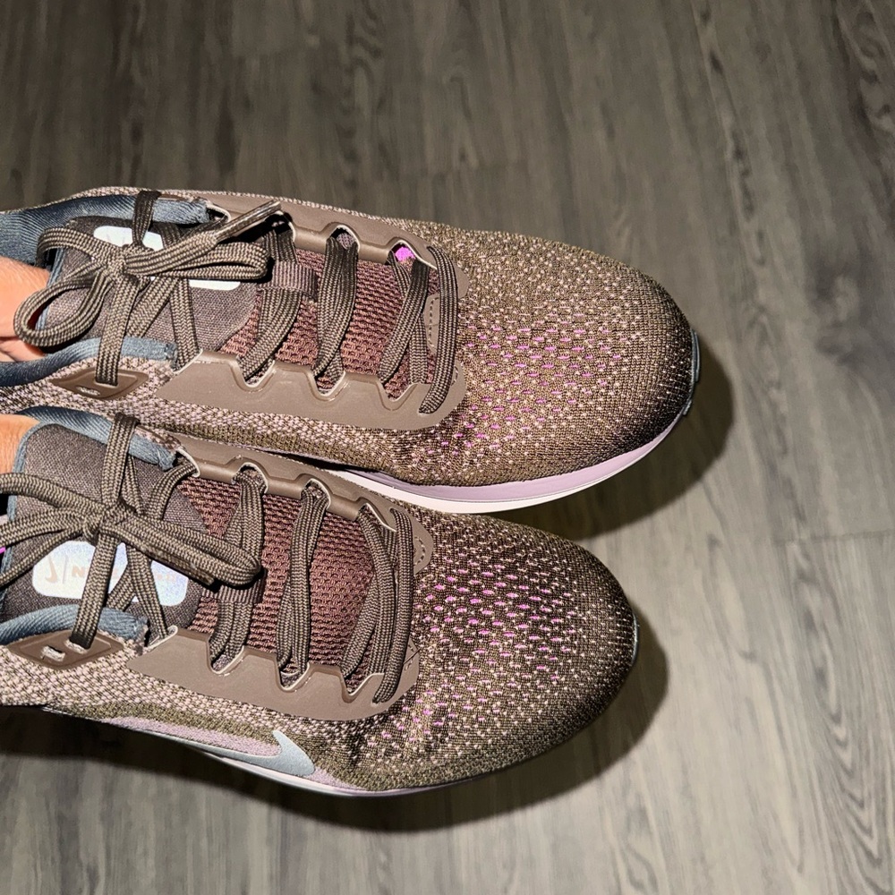 Nike Women's Brown and Purple winflo BRAND NEW - Picture 2 of 3